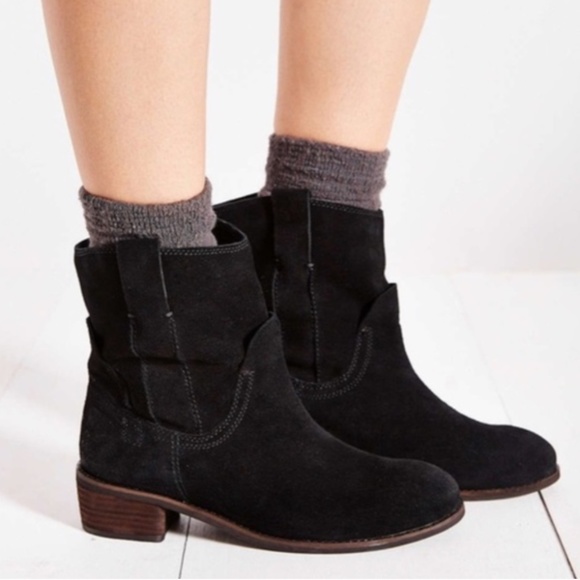 Jeffrey Campbell Shoes - Jeffrey Campbell St Elmo Suede Bootie Size 6
